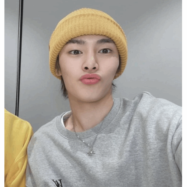 TNP - BTS V TTTFAACU53_STANDARD BEANIE 10 COLORS - Image 2