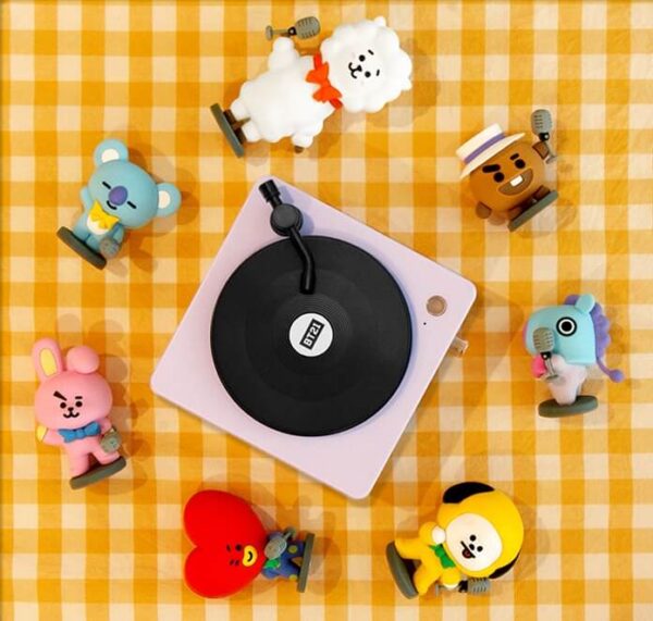BT21 Turntable Bluetooth Speaker - Image 2