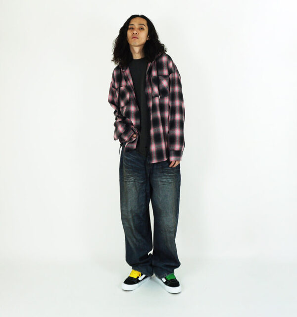 SK8ER ROCK - SKZ Bangchan Hombre Check Hoodie Shirt Pink - Image 3