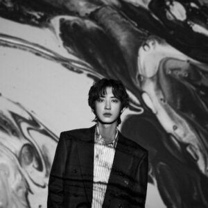 [Pre-Order] CHANYEOL - HIBI JAPAN 1ST MINI ALBUM LIMITED VER