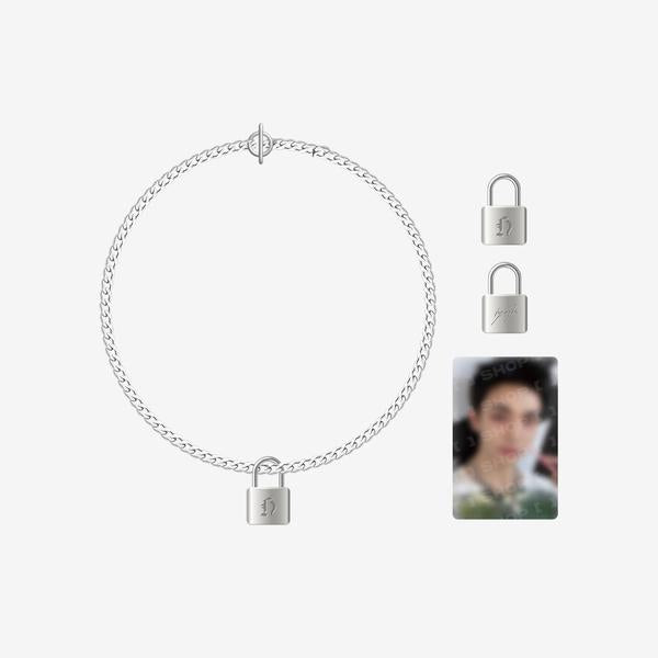 STRAY KIDS - dominATE : celebrATE WORLD TOUR OFFICIAL MD NECKLACE BY HYUNJIN